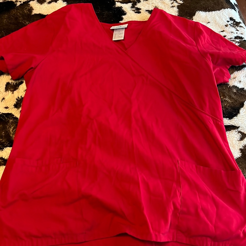 Scrub top